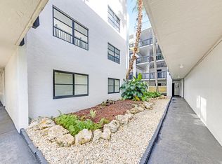 1021 Mockingbird Ln APT 207, Plantation, FL 33324