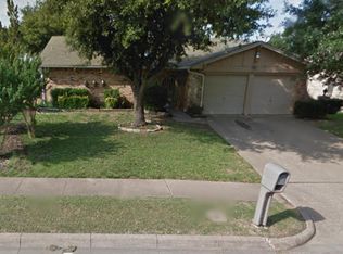 402 Cumberland Ct, Arlington, TX 76014