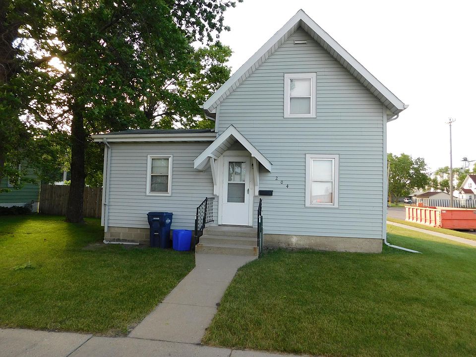 204 10th St N, Benson, MN 56215 Zillow