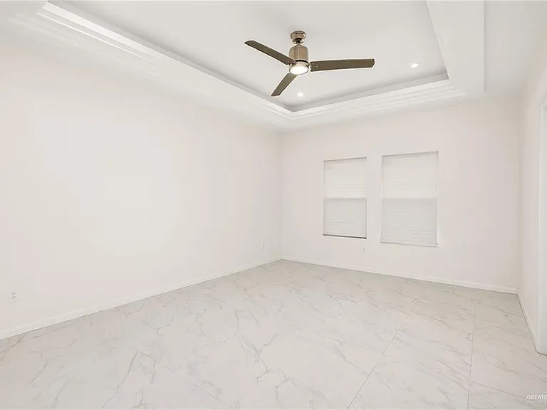 1604 Diplomat Dr — Photo 12