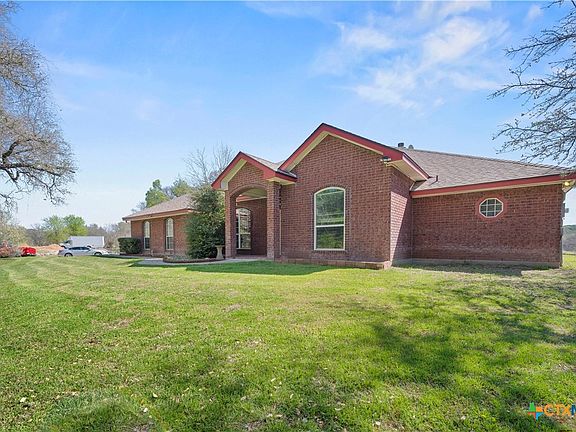 2nd image of 1078 Pecan Creek Rd