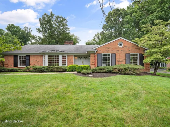 2102 Northfield Dr, Northfield, KY 40222