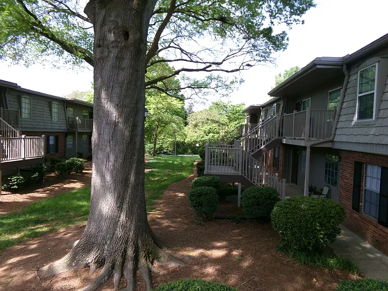 3814 Country Club Rd #K — Photo 17