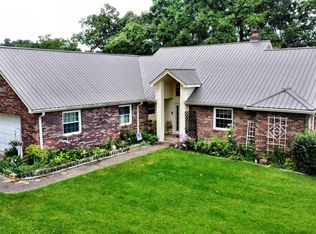 198 Pioneer Vlg, Williamsburg, KY 40769