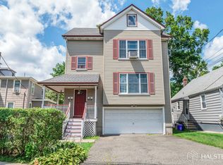 8 Smith St, Bloomfield, NJ 07003