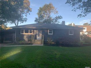 9 Millford Ave, Mastic, NY 11950