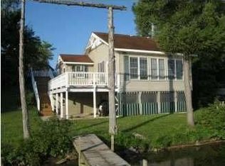851 Thompson Dr, Stanton, MI 48888