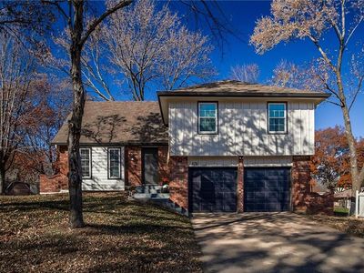 1131 N Walker Ln, Olathe, KS, 66061