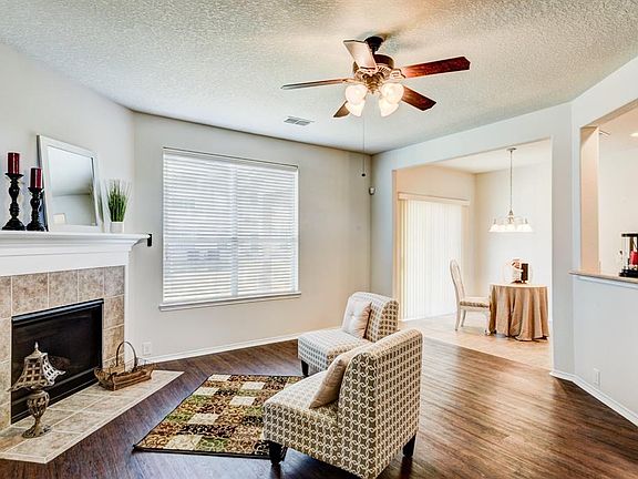 This beautiful Living Room has brand new Vinyl tile flooring.