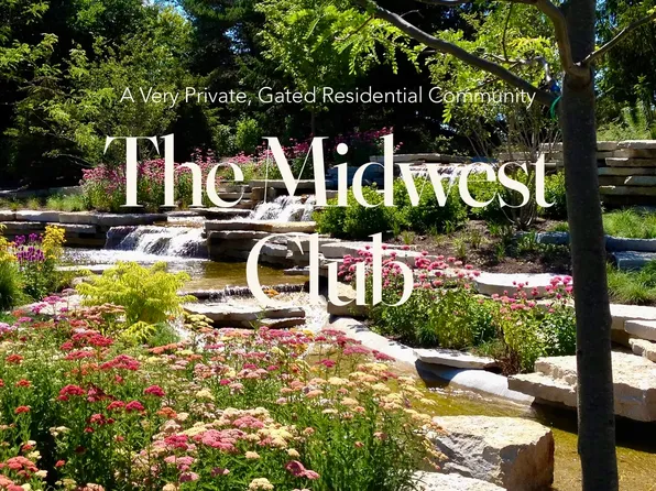 1751 Midwest Club Pkwy, Oak Brook, IL 60523