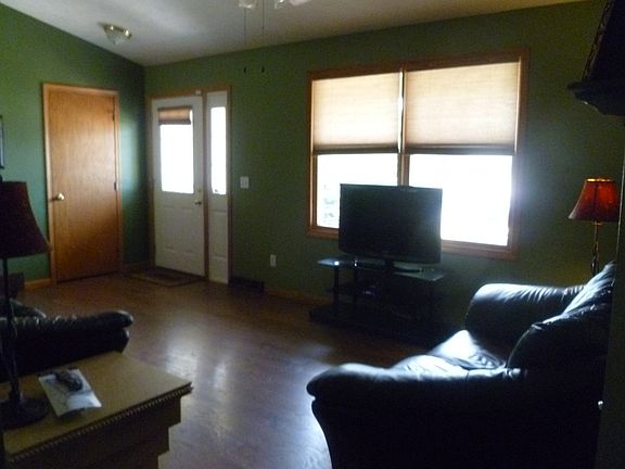 4th image of 3640 Brambleberry Dr NW
