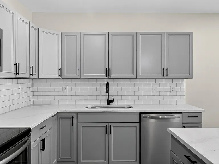 2116 Commander Rd — Photo 12