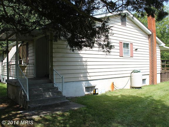 2nd image of 2083 Wardensville Grn