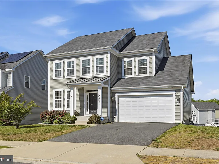 31 Orchid Ln — Photo 1