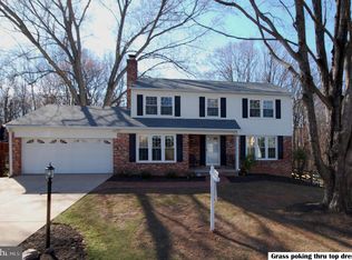 2018 Labrador Ln, Vienna, VA 22182