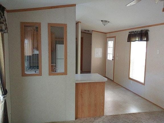 2nd image of 54 Beverly Ln