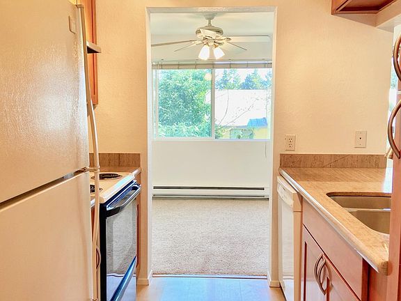 5th image of 14630 NE 35th St