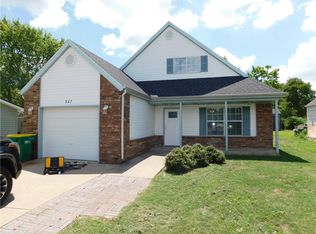 507 Hatfield Ln, Springdale, AR 72764