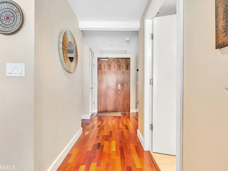 3141 Michelson #507 — Photo 11