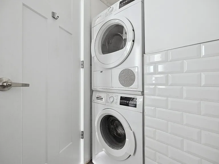 589 5th Ave #2R — Photo 16
