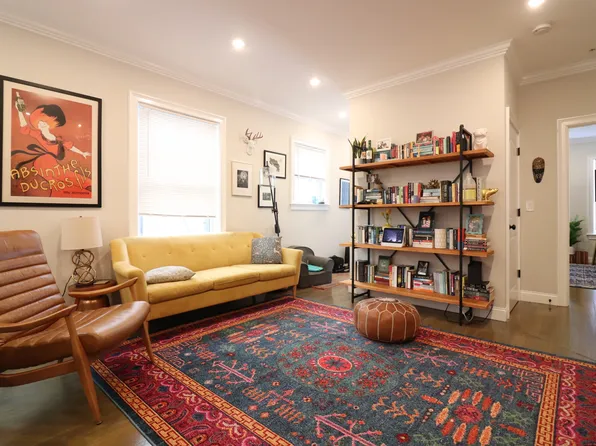 17 Walk Hill St #1, Boston, MA 02130