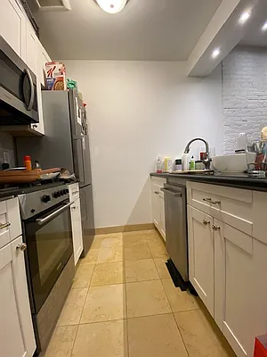 Rented by CitySites Real Estate Group | media 8