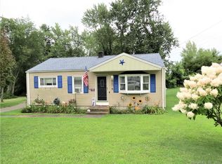 21 Prospect Hill Dr, East Windsor, CT 06088
