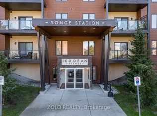 100 Dean Ave #402, Barrie, ON