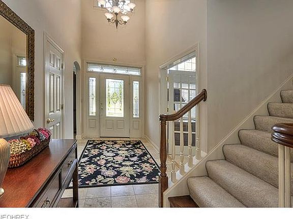 3rd image of 103 Nantucket Ct