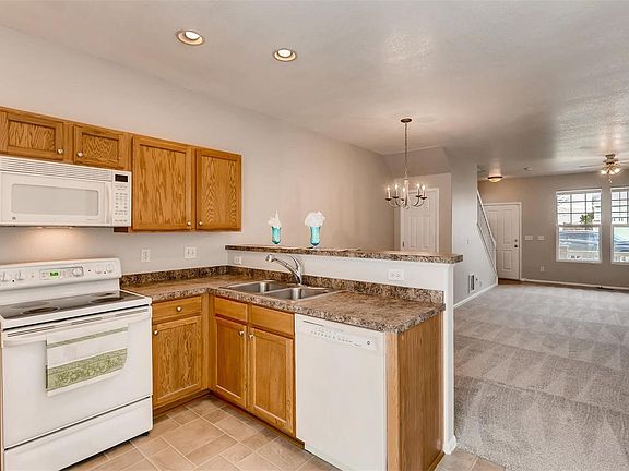 5th image of 15612 96th Way Unit 1B