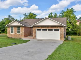 334 Joshua Landing Ct, Seymour, TN 37865