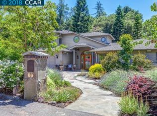 86 Meadow View Rd, Orinda, CA 94563