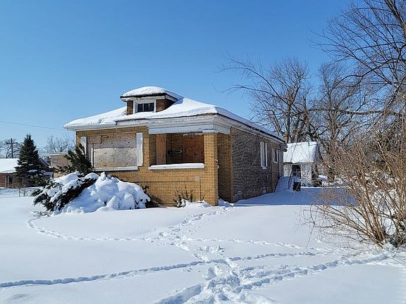 3rd image of 15144 Paulina St