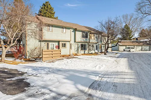 3465 Lochwood Dr #J39 Photo 1