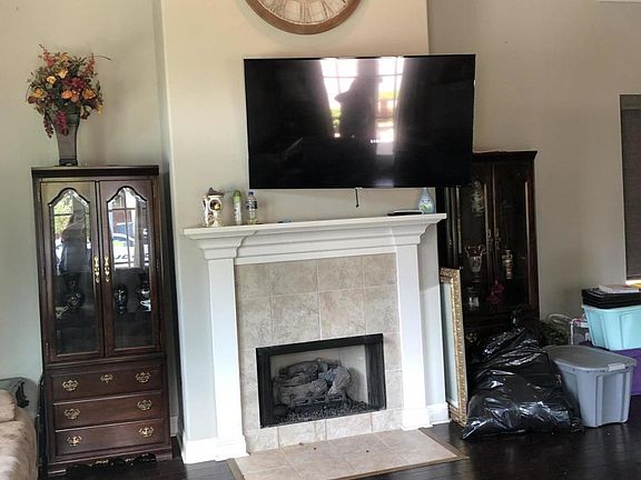 3rd image of 113 Abilene Ln