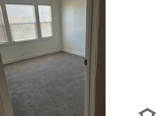 9515 Cherry St, Oakland, CA 94603