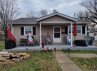 353 Popp Ave, Sellersburg, IN 47172
