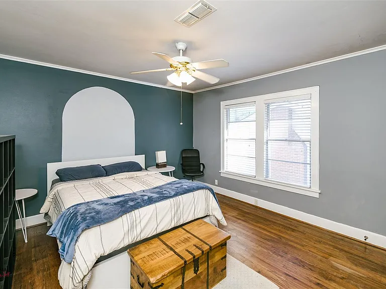 3836 Maryland Ave — Photo 24
