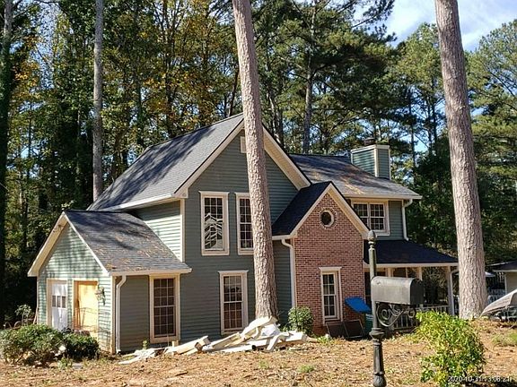3rd image of 1475 Blackspruce Ct