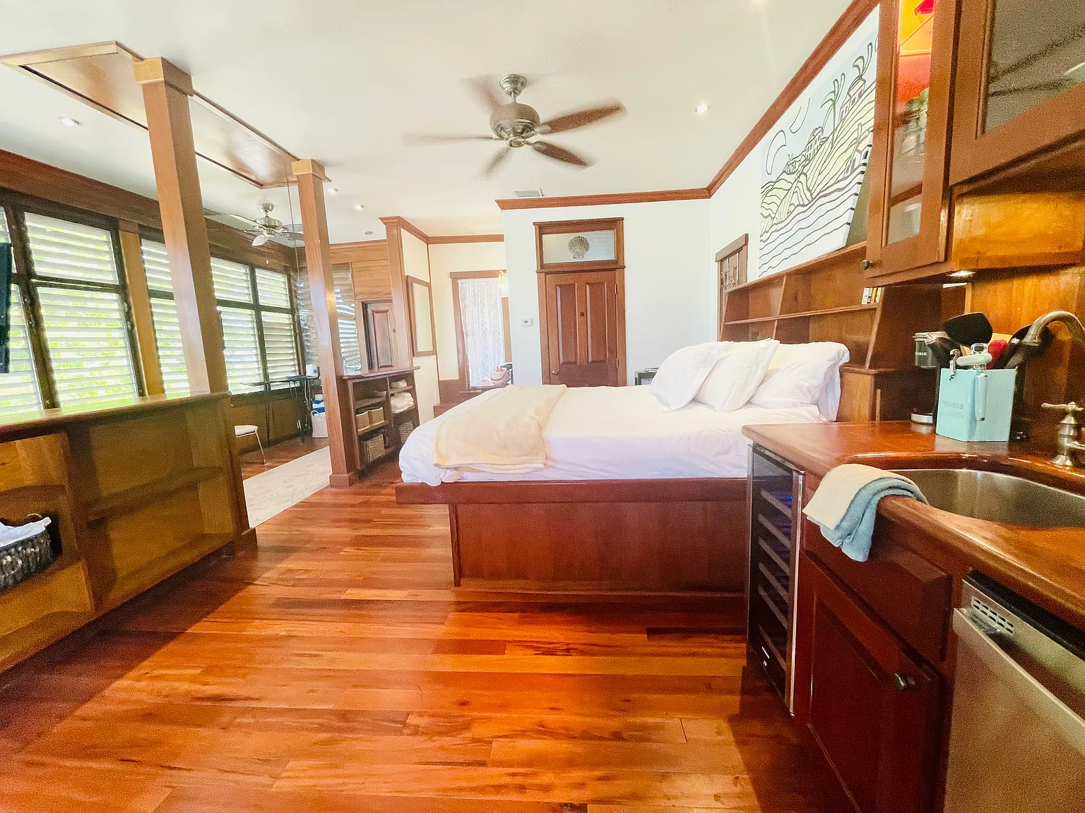 Studio, 650 sqft, $4,500 — Photo 1