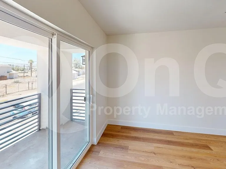 410 W Hadley St #3 — Photo 7