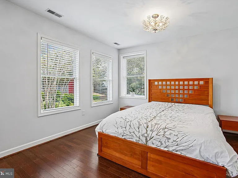 1305 Key Dr — Photo 26