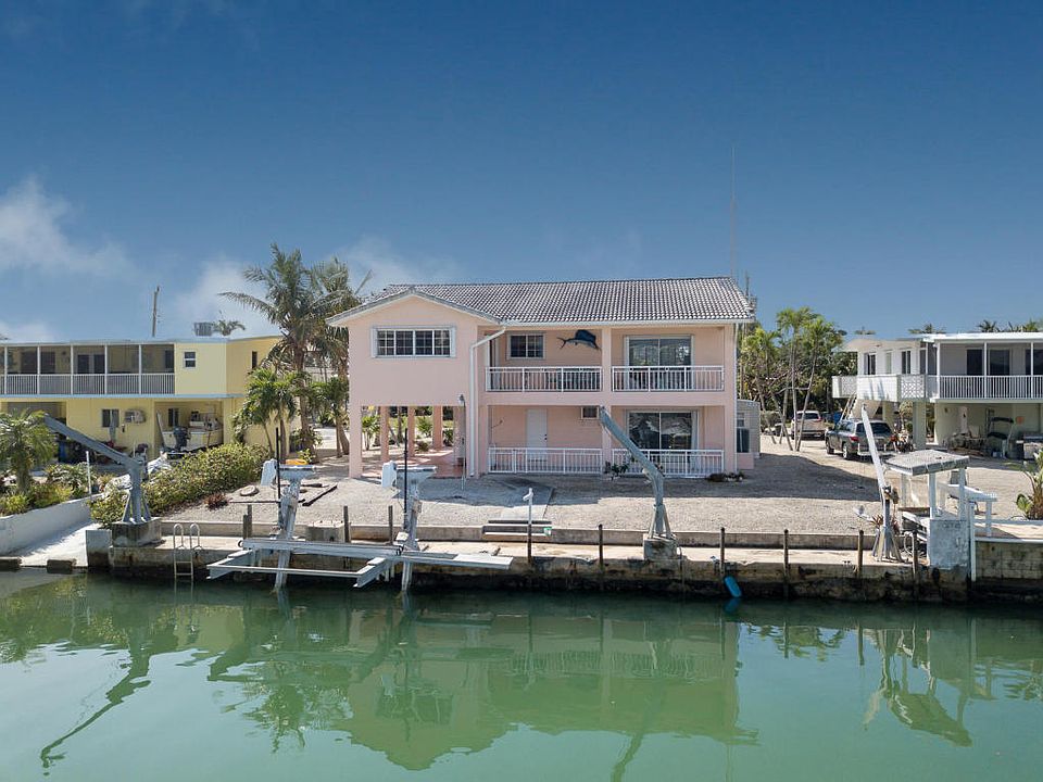 1st image of 139 Harbor Dr