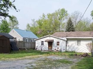 1615 Elm St, Rochester, IN 46975