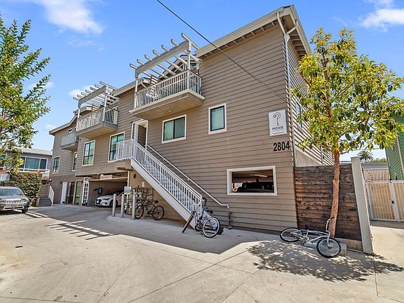 2nd image of 2802 Ellendale Pl #2804-7