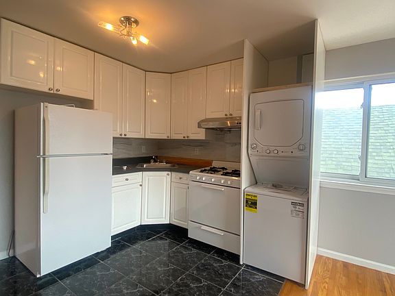 3rd image of 333 Freeborn St #2