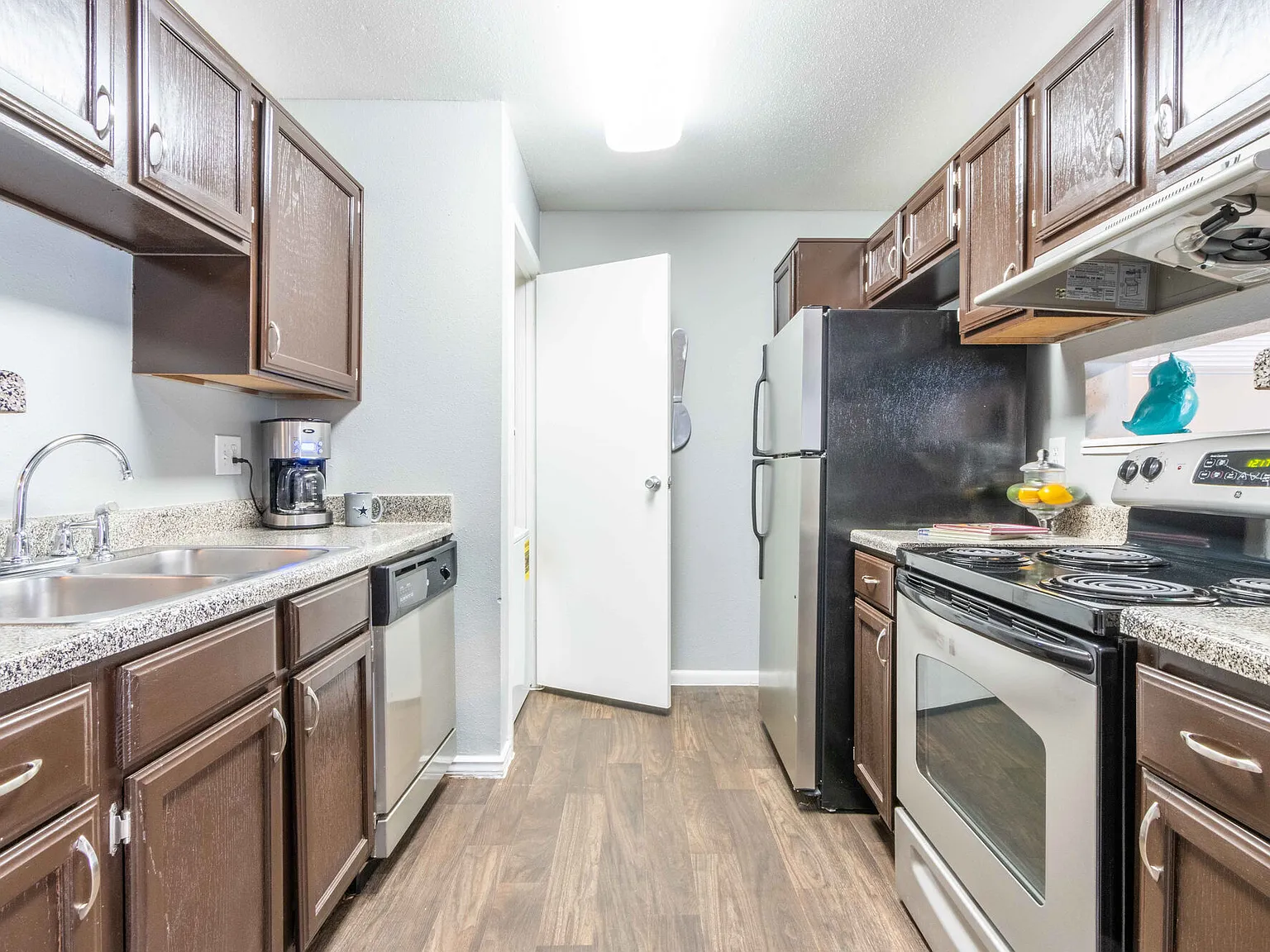 The Enclave At Arlington — Photo 3