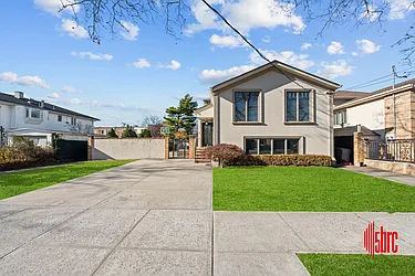 2444 East 64th Street