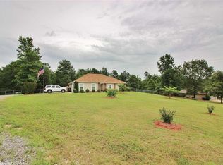 8348 Sagebrush Cir, Bauxite, AR 72011