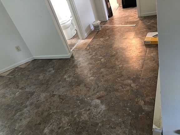 5th image of 52695 Forestbrook Ave